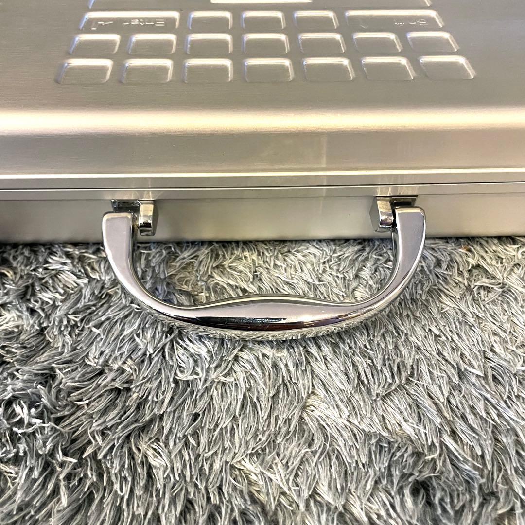 【極美品】激レア Roncato アタッシュケース型 キャリーケース アルミ