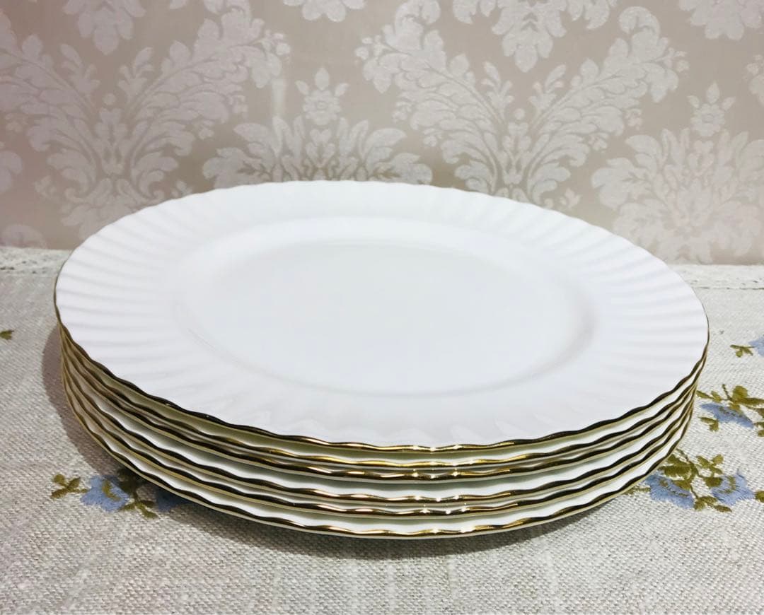 ロイヤルアルバート プレート6枚+ サラダボウル+オーバル皿