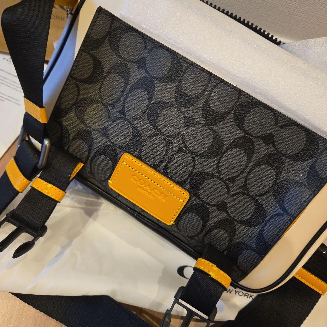 【hiro】 メッセンジャーバッグ　 トラッカー クロスボディ