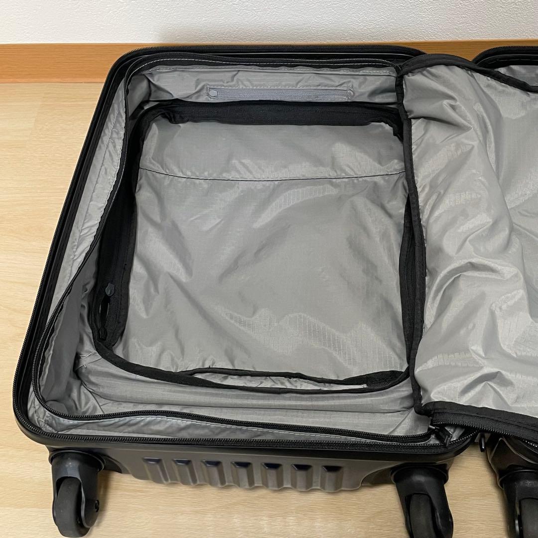 【送料無料‼️】BRIEFING ブリーフィング　キャリーケース　ネイビー