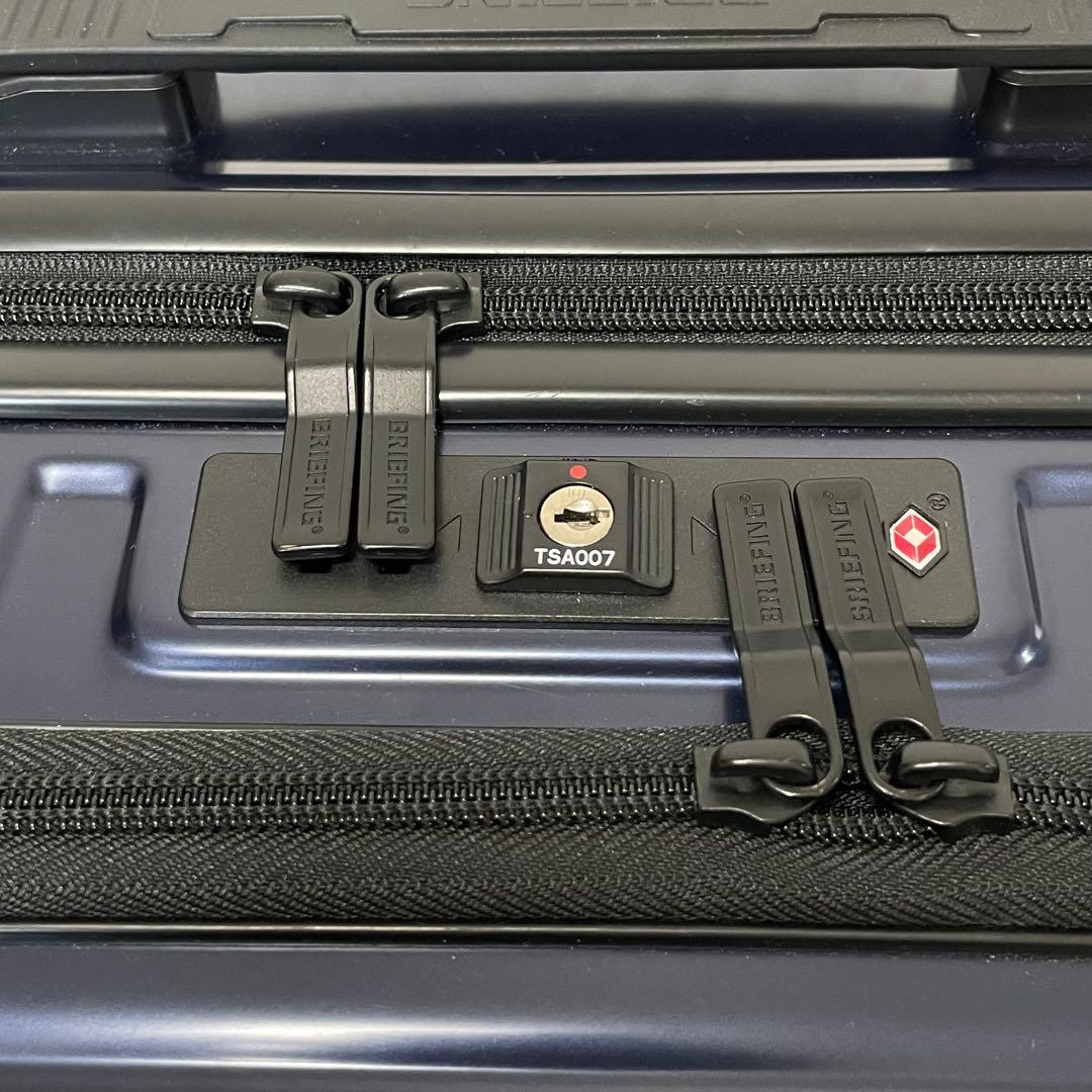 【送料無料‼️】BRIEFING ブリーフィング　キャリーケース　ネイビー