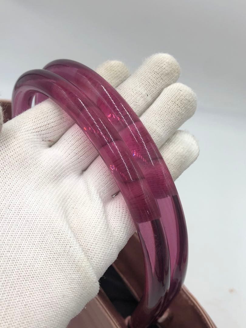 プラダ　サテン　トートバッグ　バッグ　クリアハンドル　ブランド　ピンク　お洒落