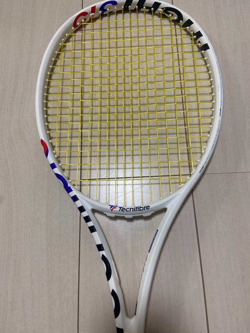 ラケット(硬式用) Tecnifibre T-FIGHT 315 Isoflex 16x19 G2