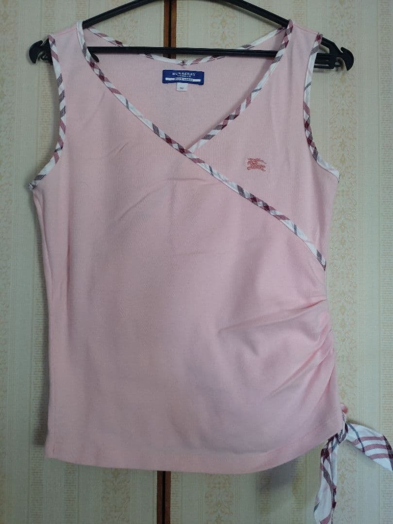 バーバリーブルーレーベル　 ノースリーブ