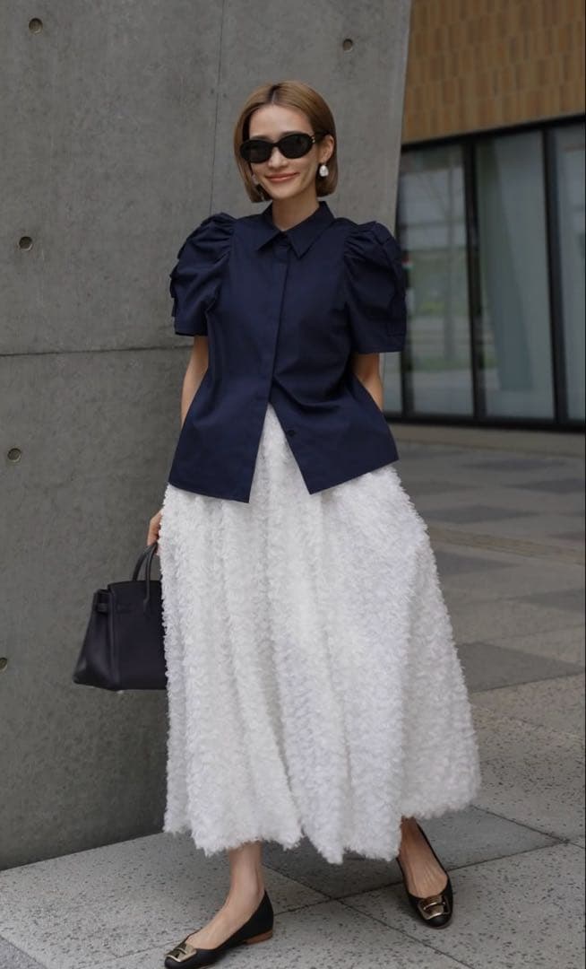 新品未使用 エリー ELLIE タックプリーツBL【NAVY】