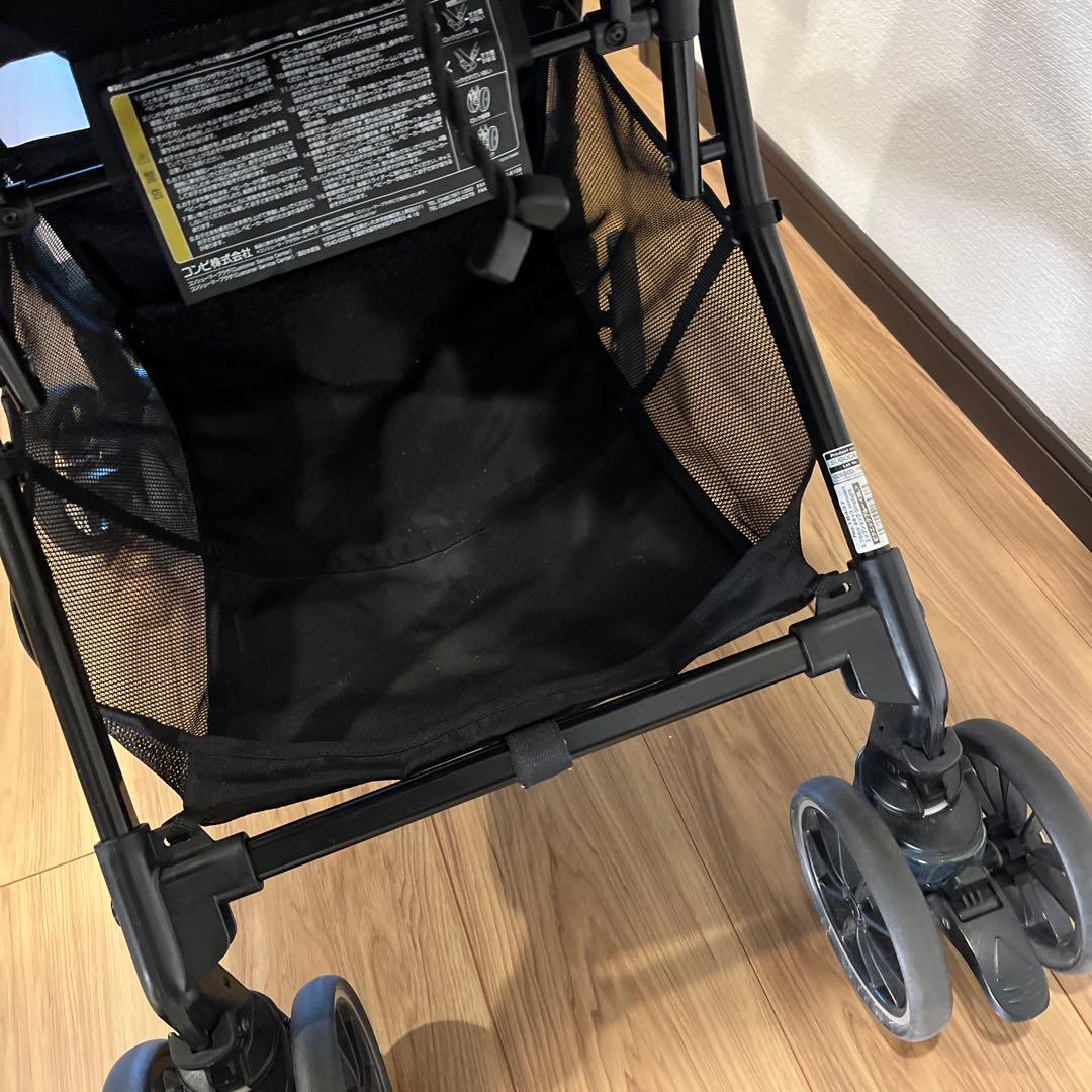 Combi スゴカルα 4キャスcompactエッグショック