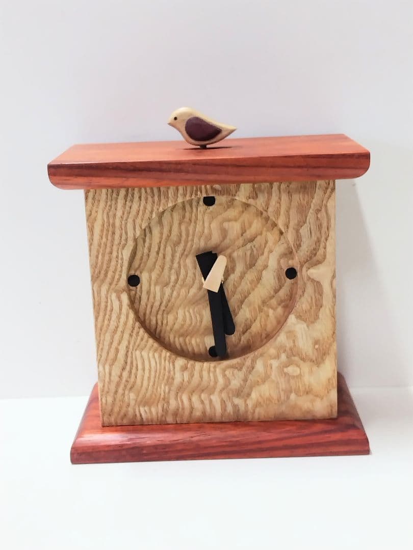 置き時計（小鳥）