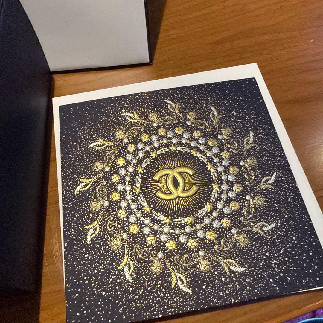 シャネル　リップアンドネイルケアセット　ホリデー　コフレ　2025 ポーチ付き