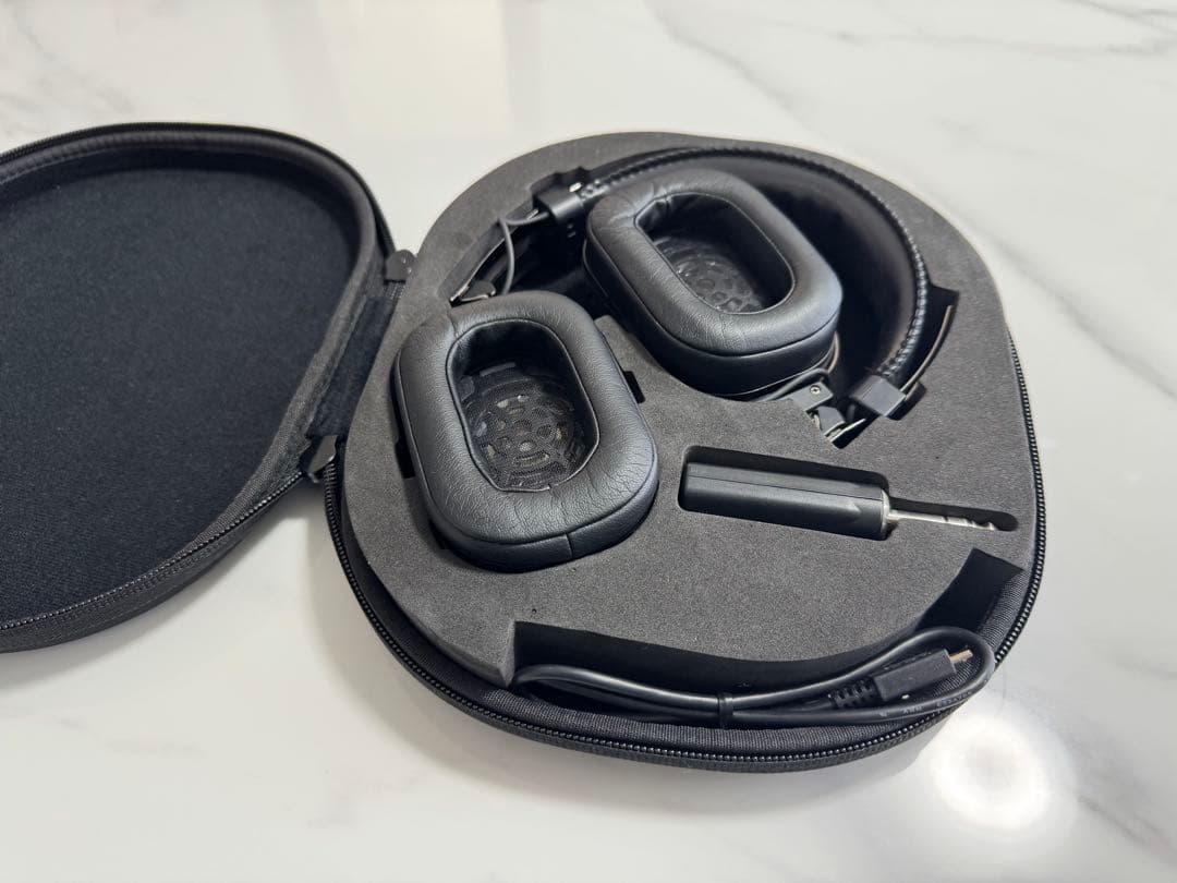 ベース Boss Waza Air Bass