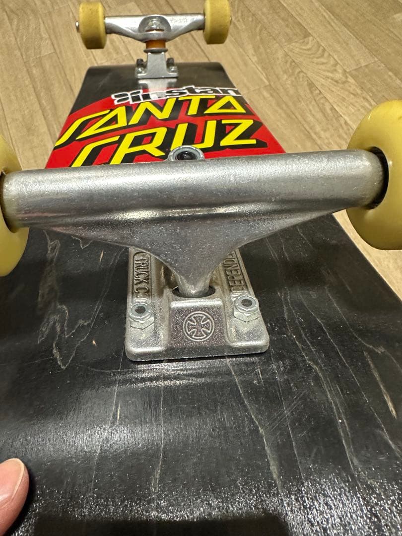 SANTA CRUZ instant コンプリートスケートボード