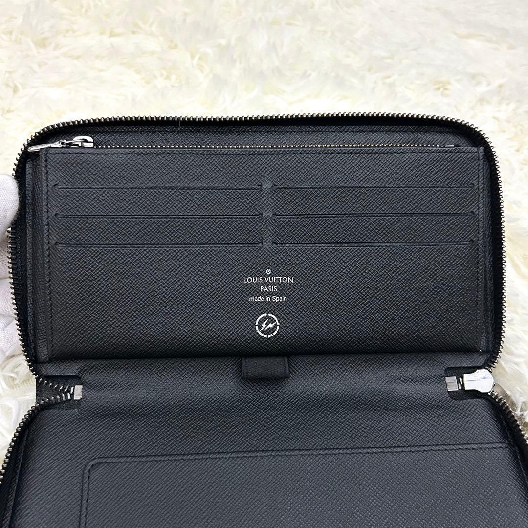 LOUIS VUITTON モノグラム エクリプス フラグメント デザイン 財布