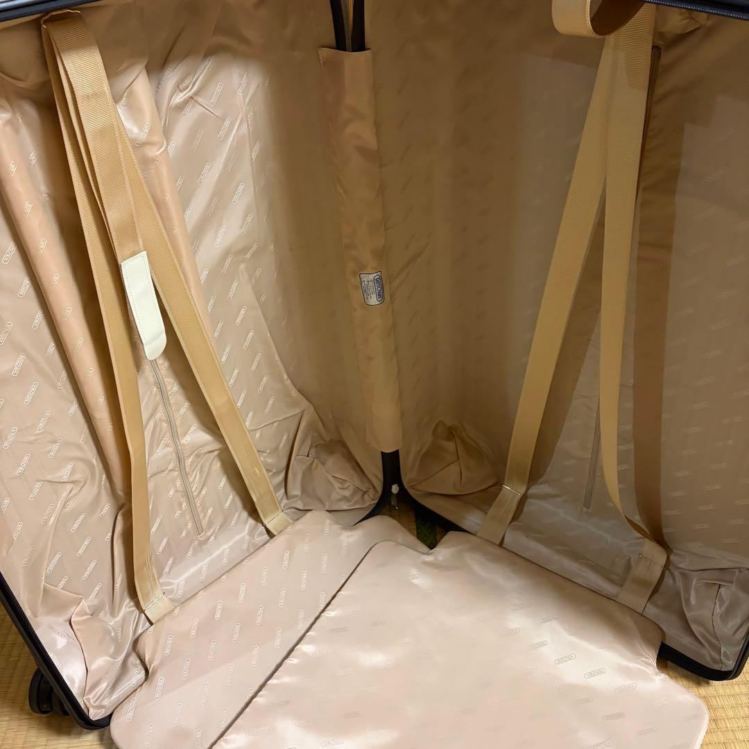 リモワ　サルサデラックス　104L グラナイトブラウン　スーツケース　キャリー