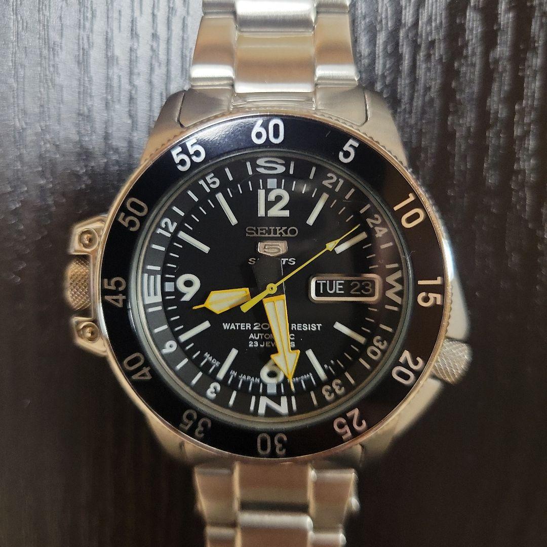 SEIKO　自動巻きSKZ211JC
