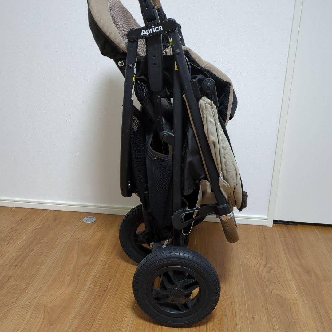 アップリカ ベビーカー 最上位モデルスムーヴ プレシャス