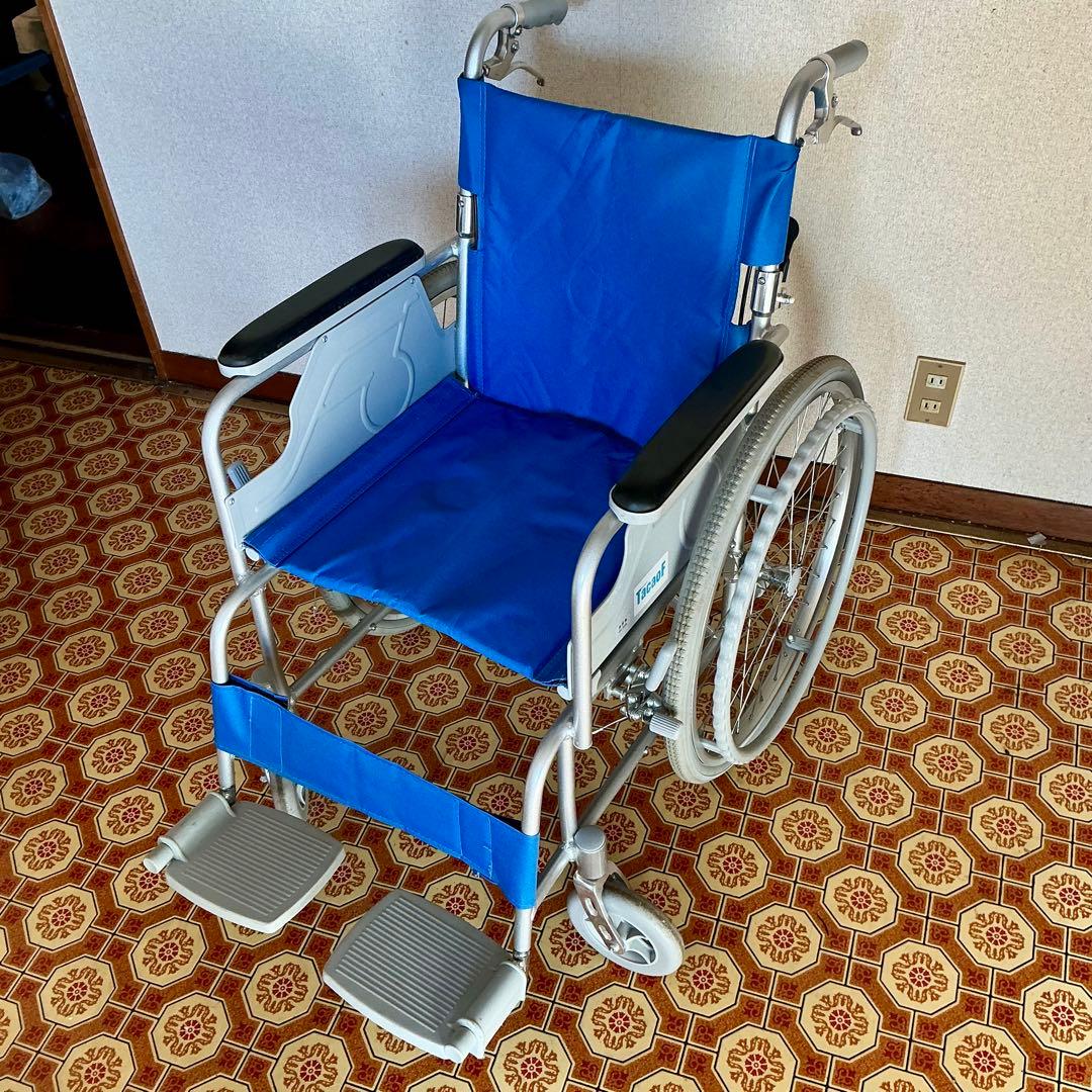 アルミ製車いす　TacaoF テイコブ　BM-02 自走用車椅子 アルミ