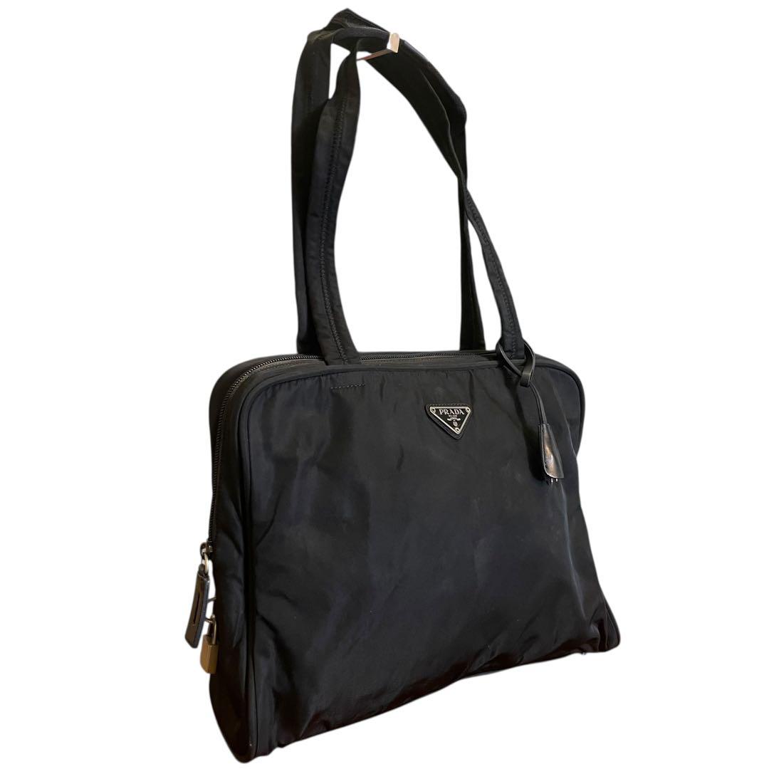 PRADA 三角ロゴ 南京錠付き トートバッグ ナイロン
