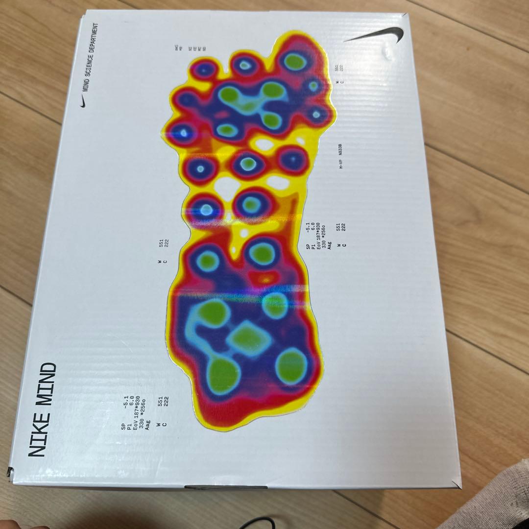 W NIKE MIND 001 スニーカー