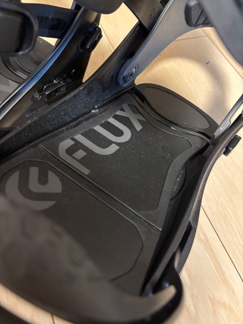 スノーボード　ビンディング　FLUX