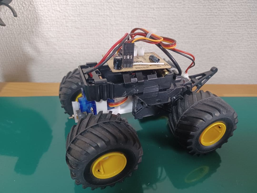 自作　ワイルドミニ四駆　ラジコン化　完成品２台セット