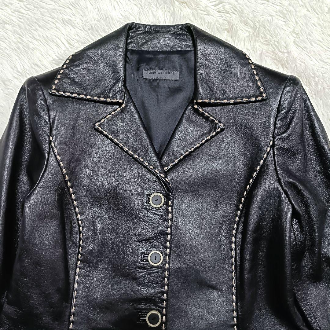 美品♪︎A FERRETTI テーラードレザージャケット ステッチ