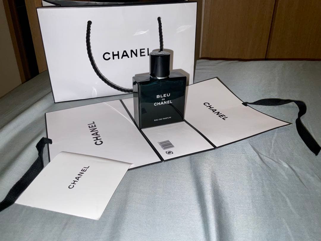 BLEU DE CHANEL Eau de Parfum 専用バッグ付き