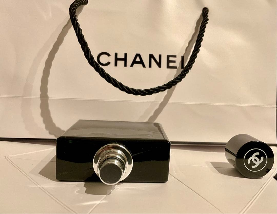 BLEU DE CHANEL Eau de Parfum 専用バッグ付き