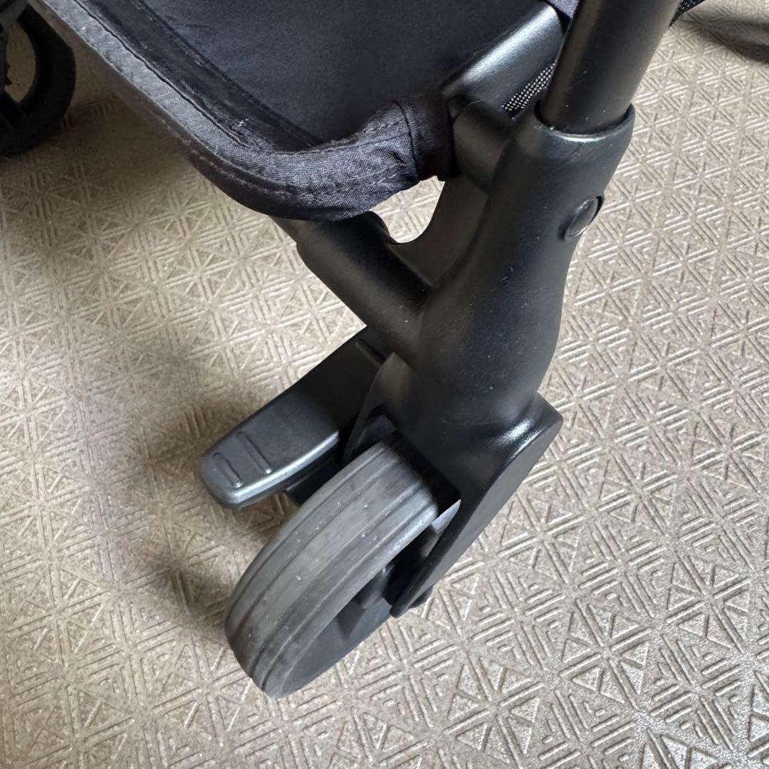 アップリカ　ルーチェフリー　ベージュ