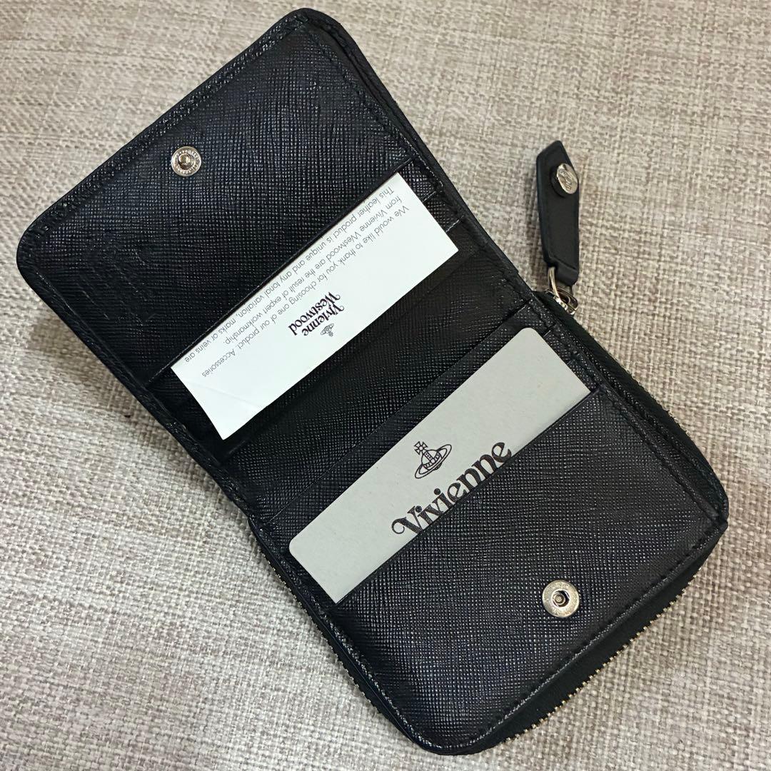 ヴィヴィアンウエストウッド 2つ折り財布
