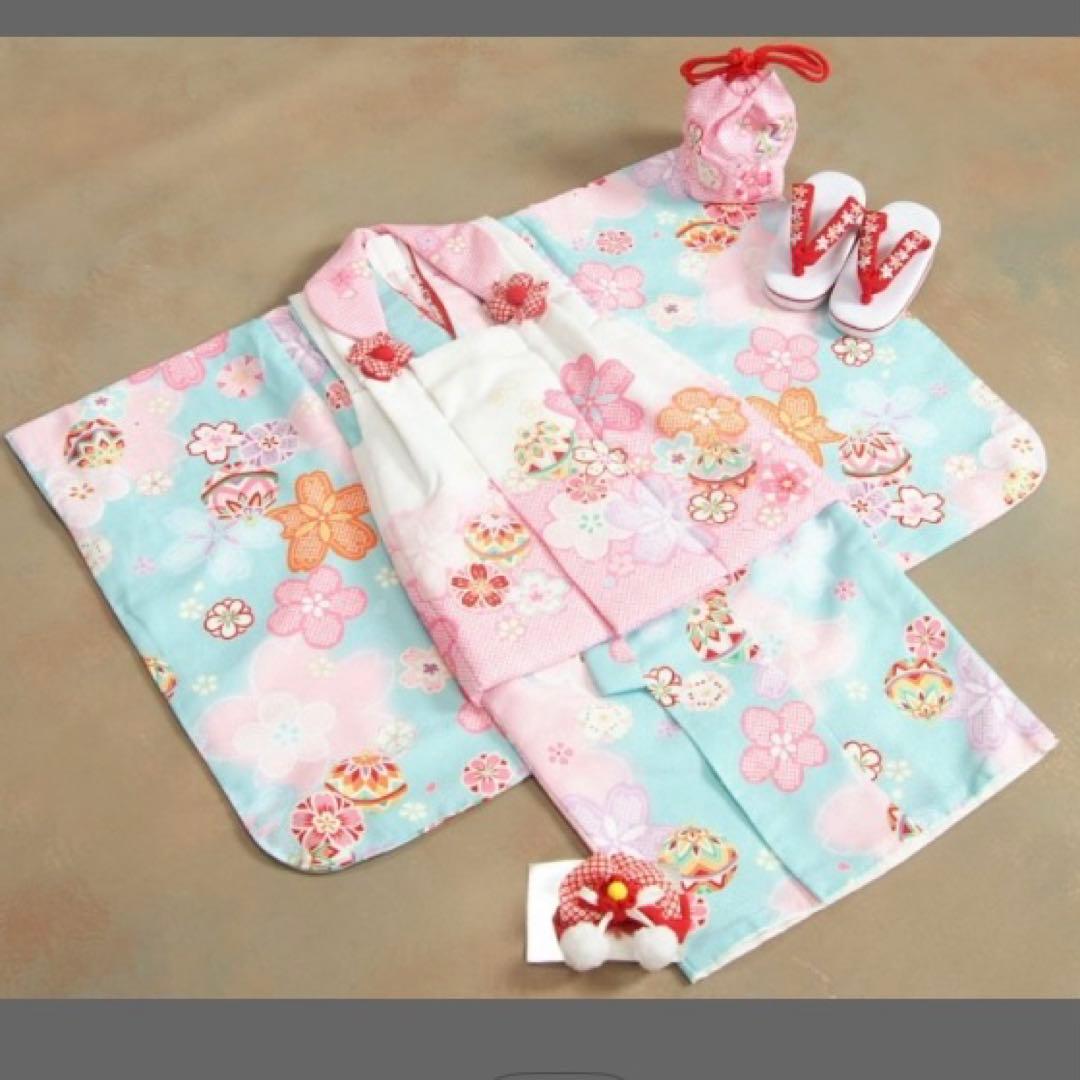 七五三　水色着物 桜模様　鞠ピンク
