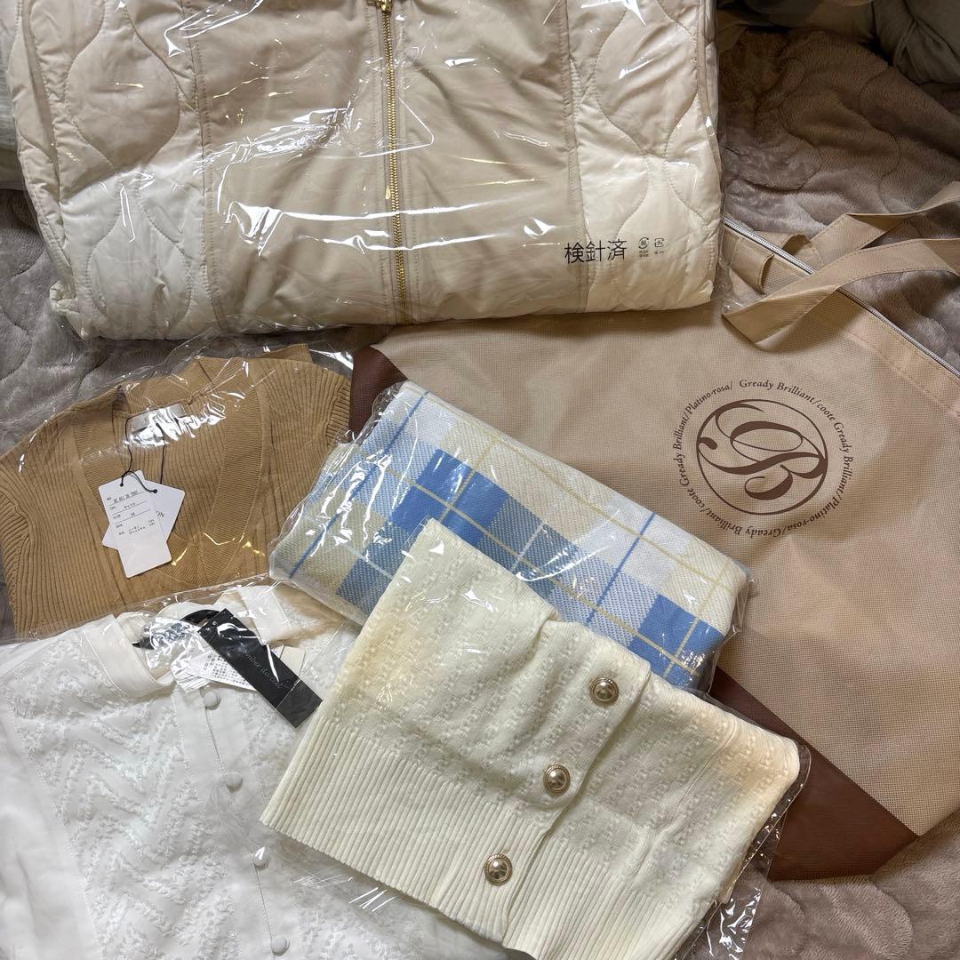 【最終値下げ！】グレディーブリリアン　2026福袋 フリーサイズ　Mサイズ