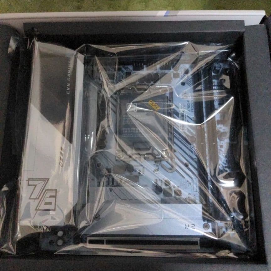 colorful B760I-A FROZEN WIFI ITX マザーボード