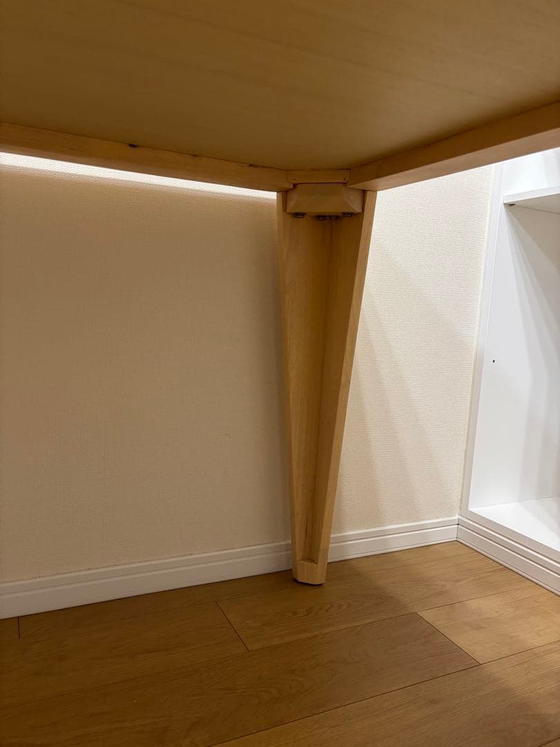 ダイニングテーブル　桜屋工業