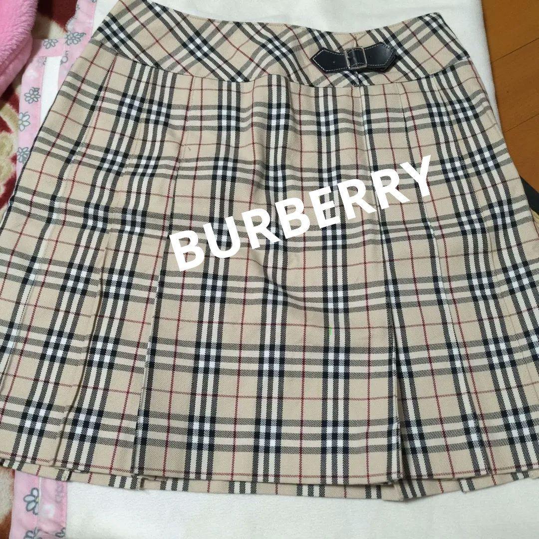 BURBERRYスカート　160センチ