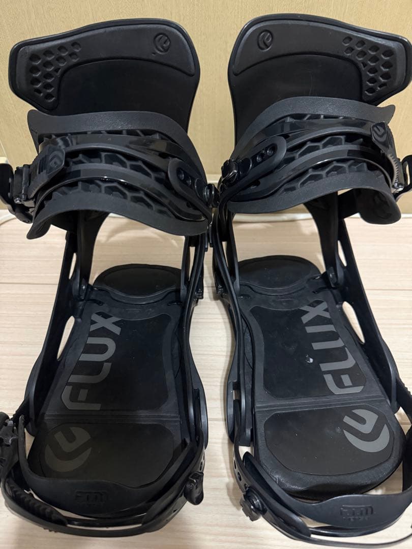 FLUX DS Mサイズ フラックス ビンディング 定番 人気モデル