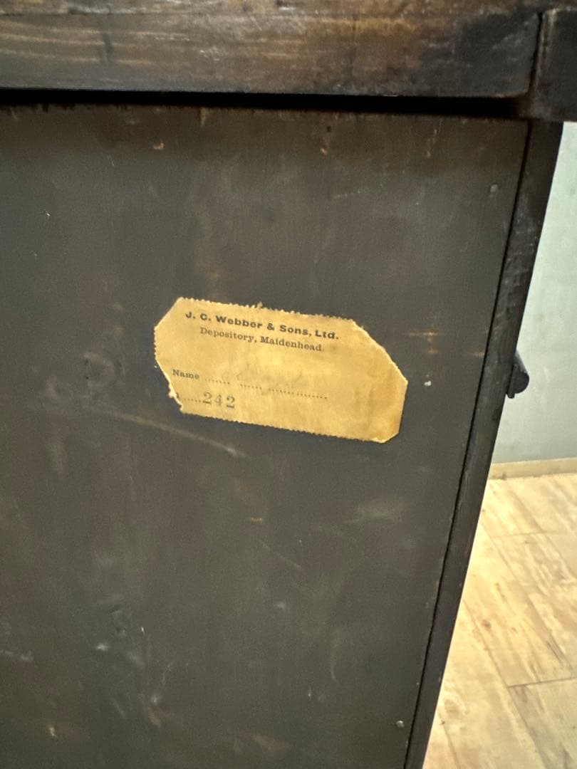 英国アンティーク 本棚 Lloyd’s Antiques ブックシェルフ