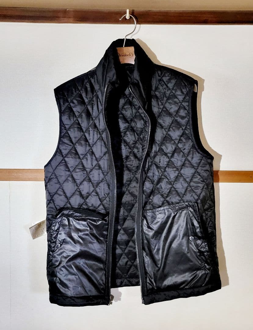 BURBERRY BRIT　バーバリー　キルティング　中綿ベスト　　美品　SP