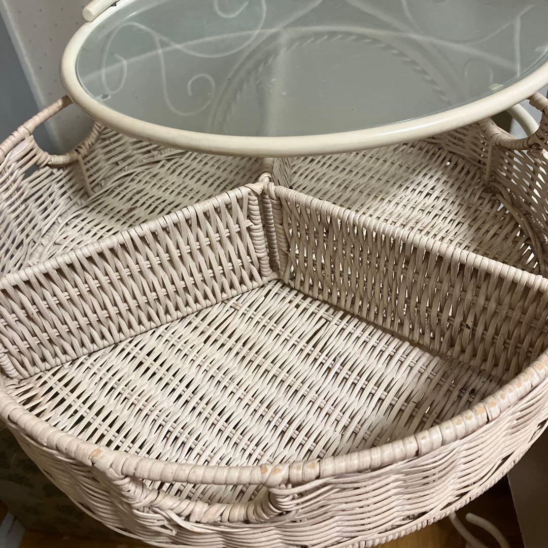 ドレッサー　アイアン　白　ホワイト　姫系　ゆめかわ　コンパクト　アイボリー　猫脚