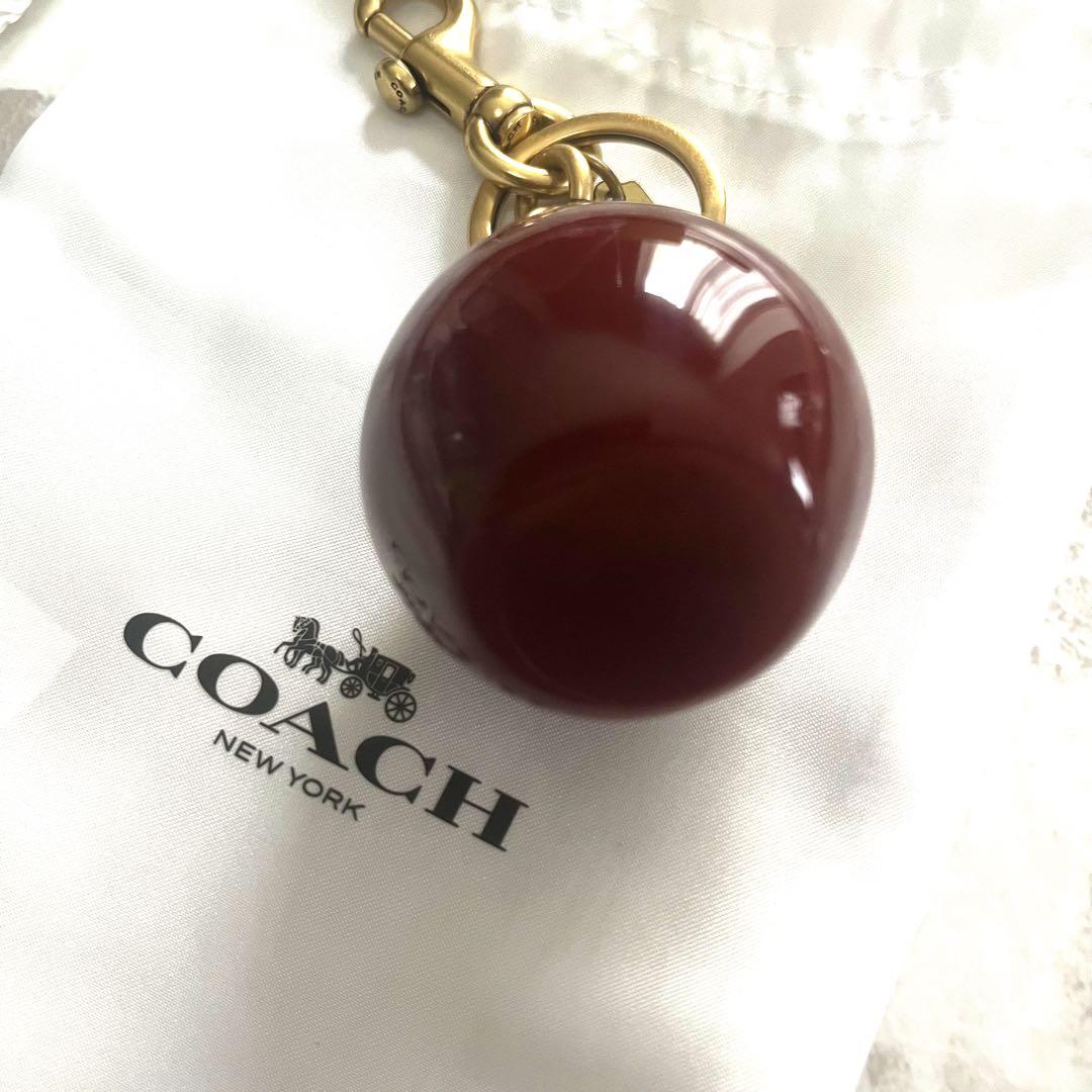 未使用級☆コーチ☆COACH りんご　アップル　キーホルダー　バッグチャーム