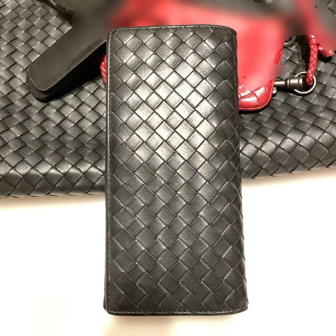 BOTTEGA VENETA イントレチャート長財布レザーブラック【メンズ】