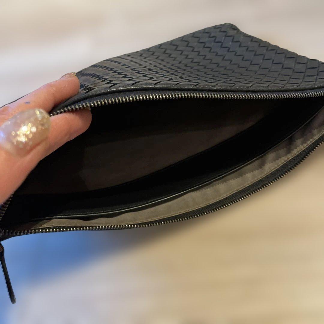 BOTTEGA VENETA イントレチャート長財布レザーブラック【メンズ】