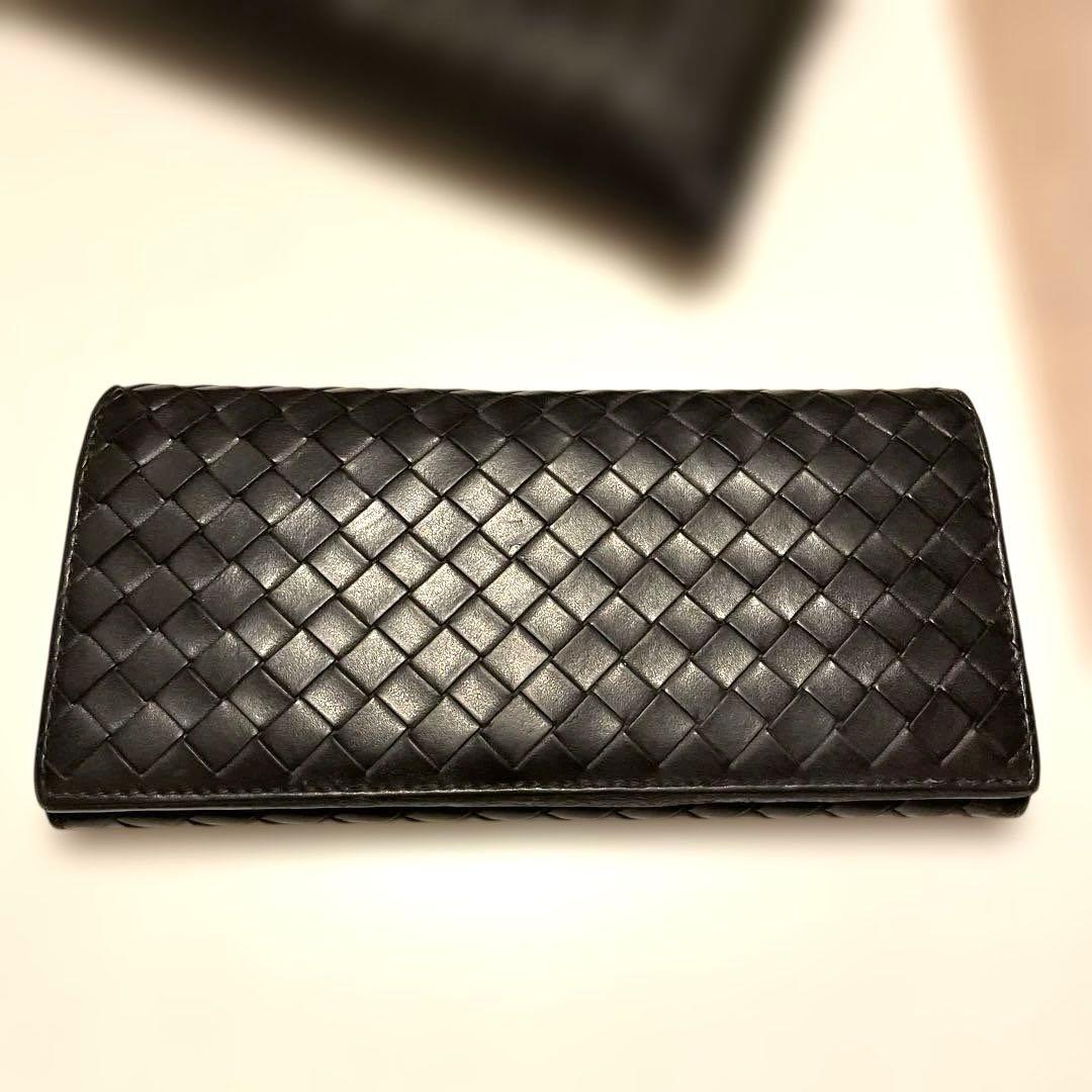 BOTTEGA VENETA イントレチャート長財布レザーブラック【メンズ】