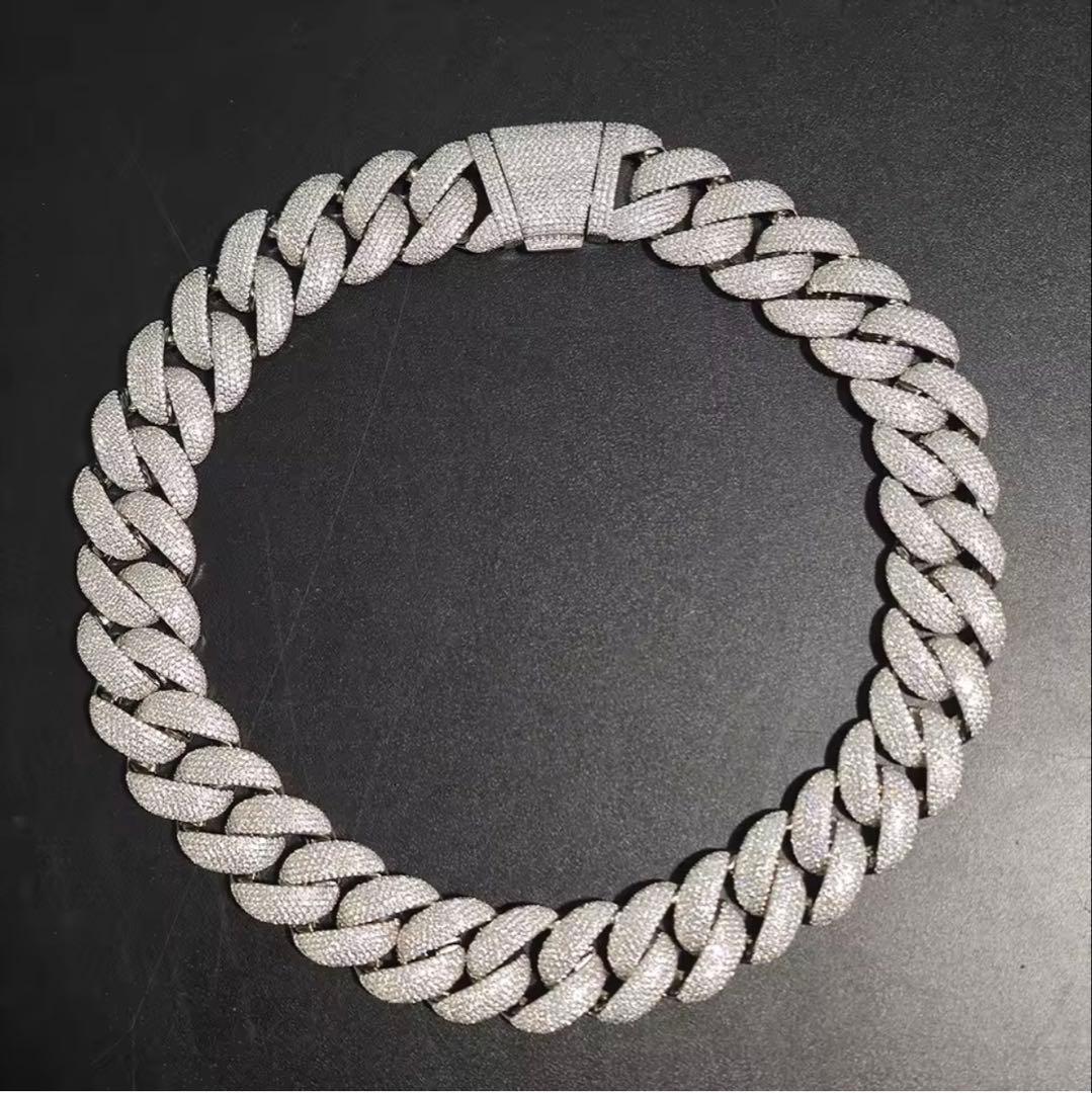 フルジルコニア マイアミキューバンネックレス ブリンブリン