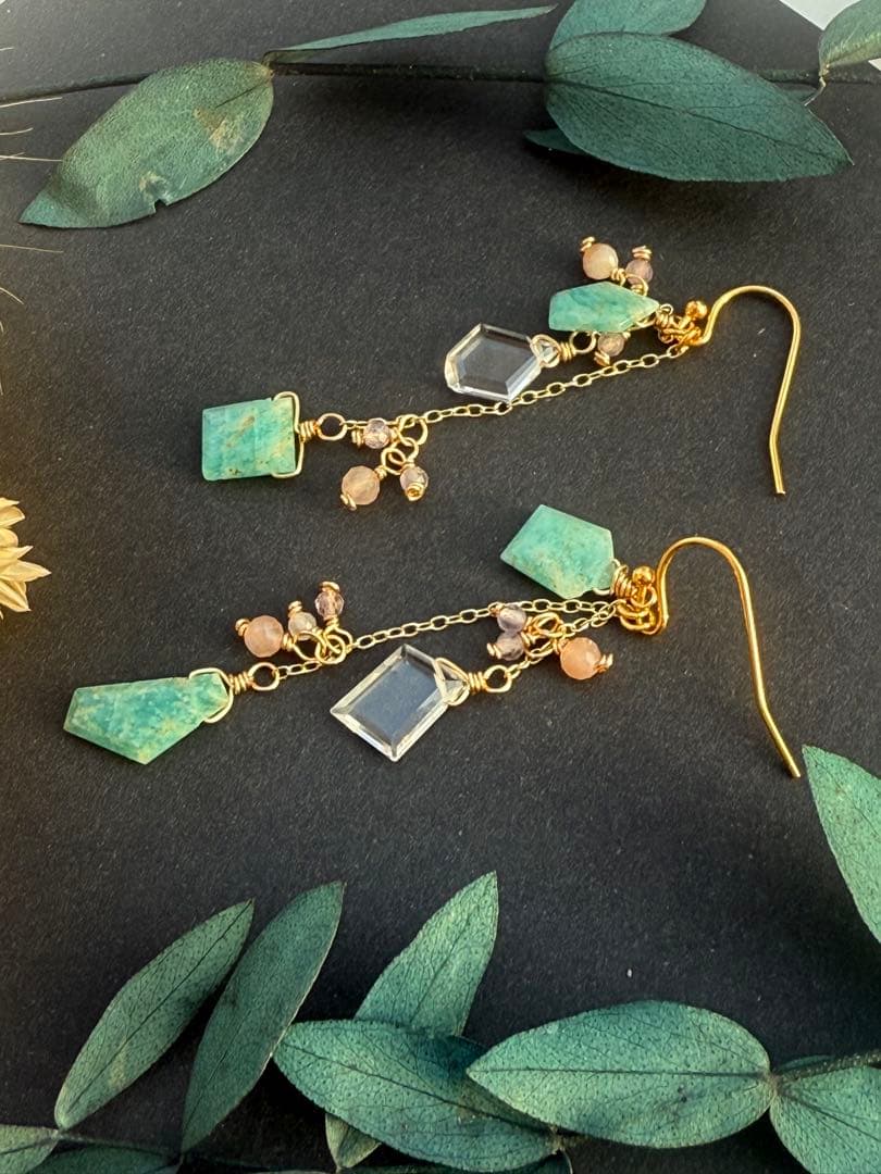 【Xmasセール】アマゾナイト＆クリスタル＊ピアスNo.195