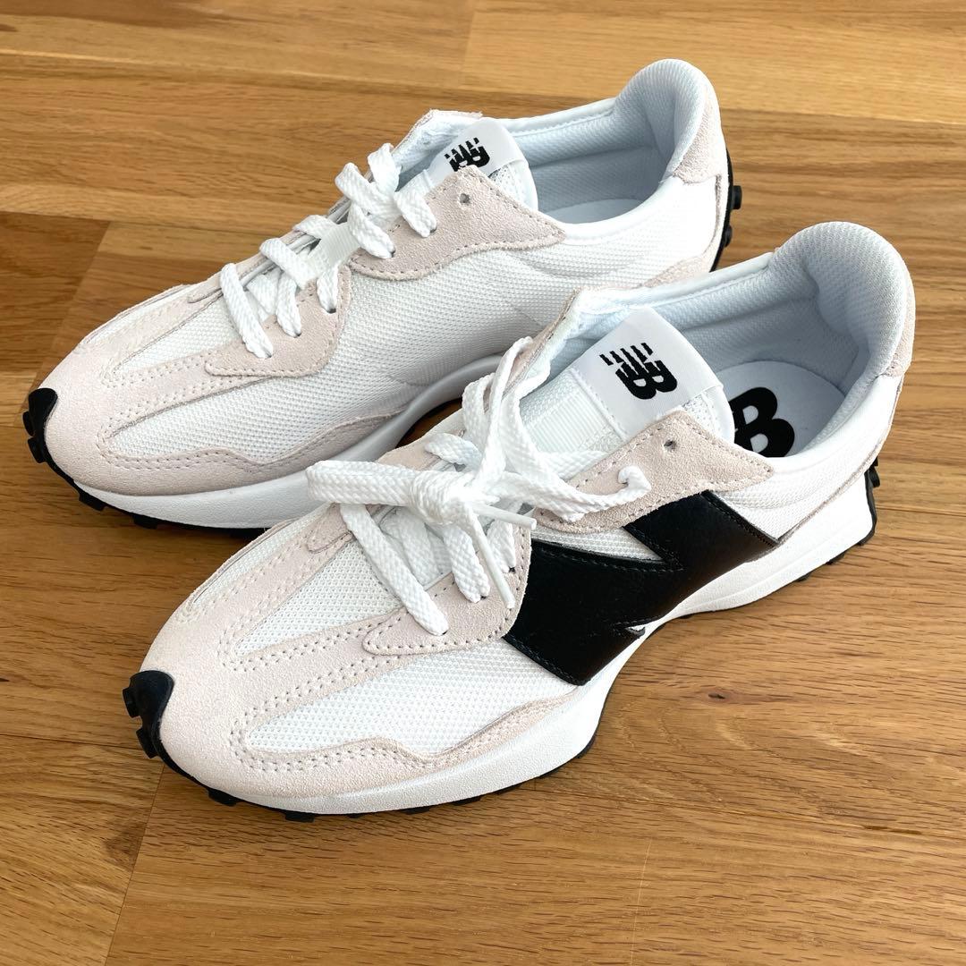 新品未使用　New balance 327 24.0cm
