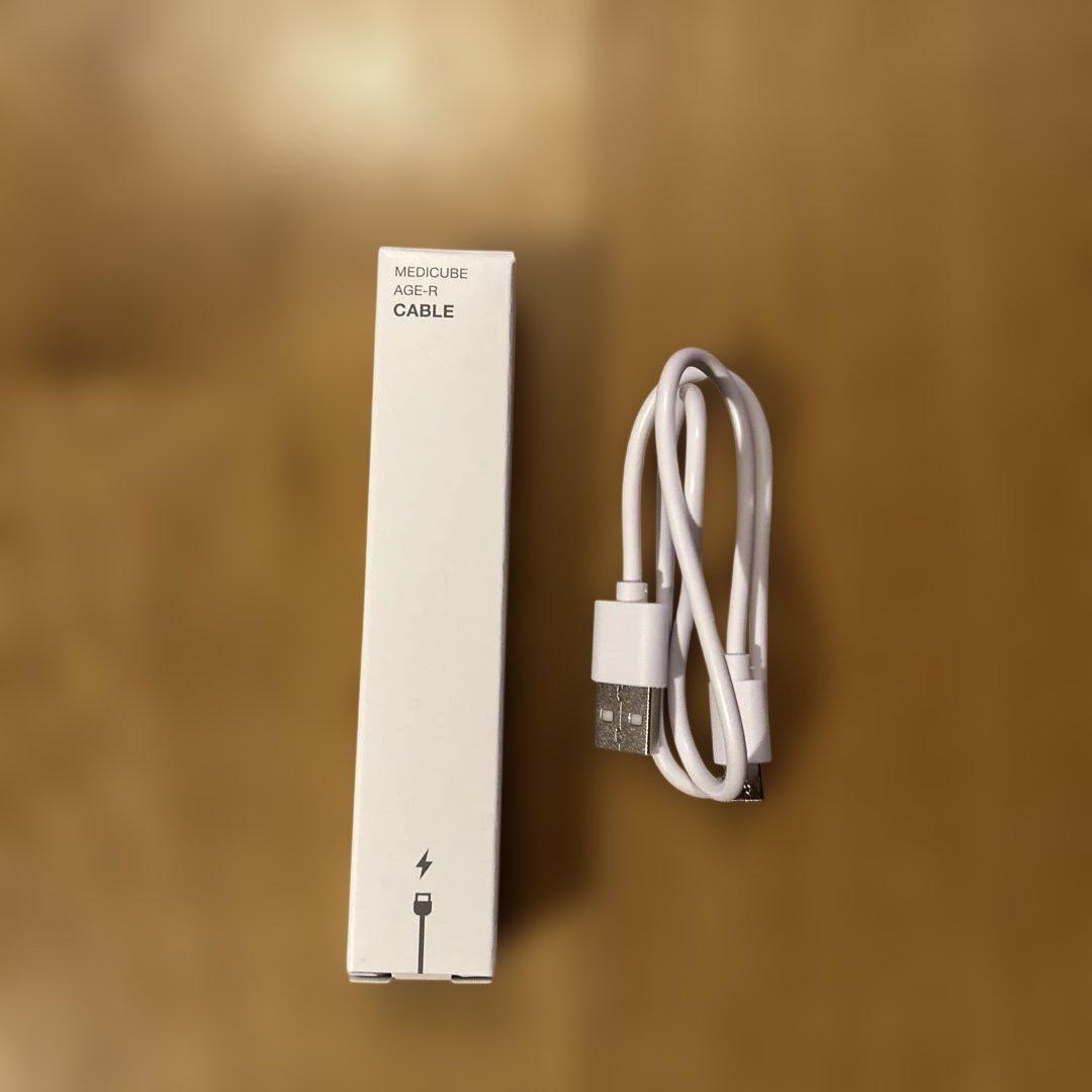 MEDICUBE AGE-R I DEEP SHOT 美顔器