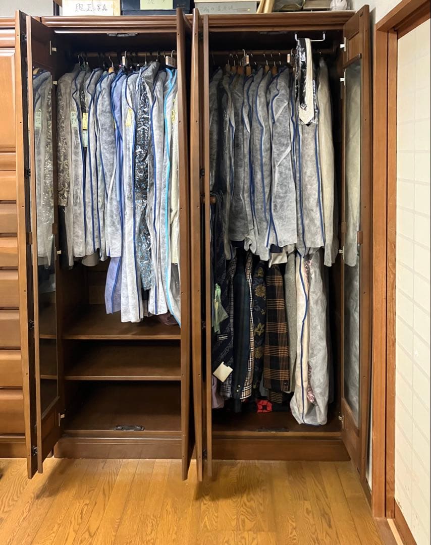 【マイ1588】婚礼箪笥B 洋ダンス 木製　送料込みの場合は34,000円