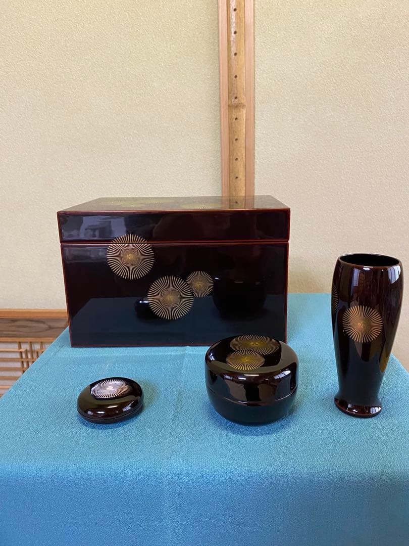 【本日限定】茶道具/茶箱 唐松蒔絵 利休茶箱 溜真塗り 唐松紋 工芸品 美品