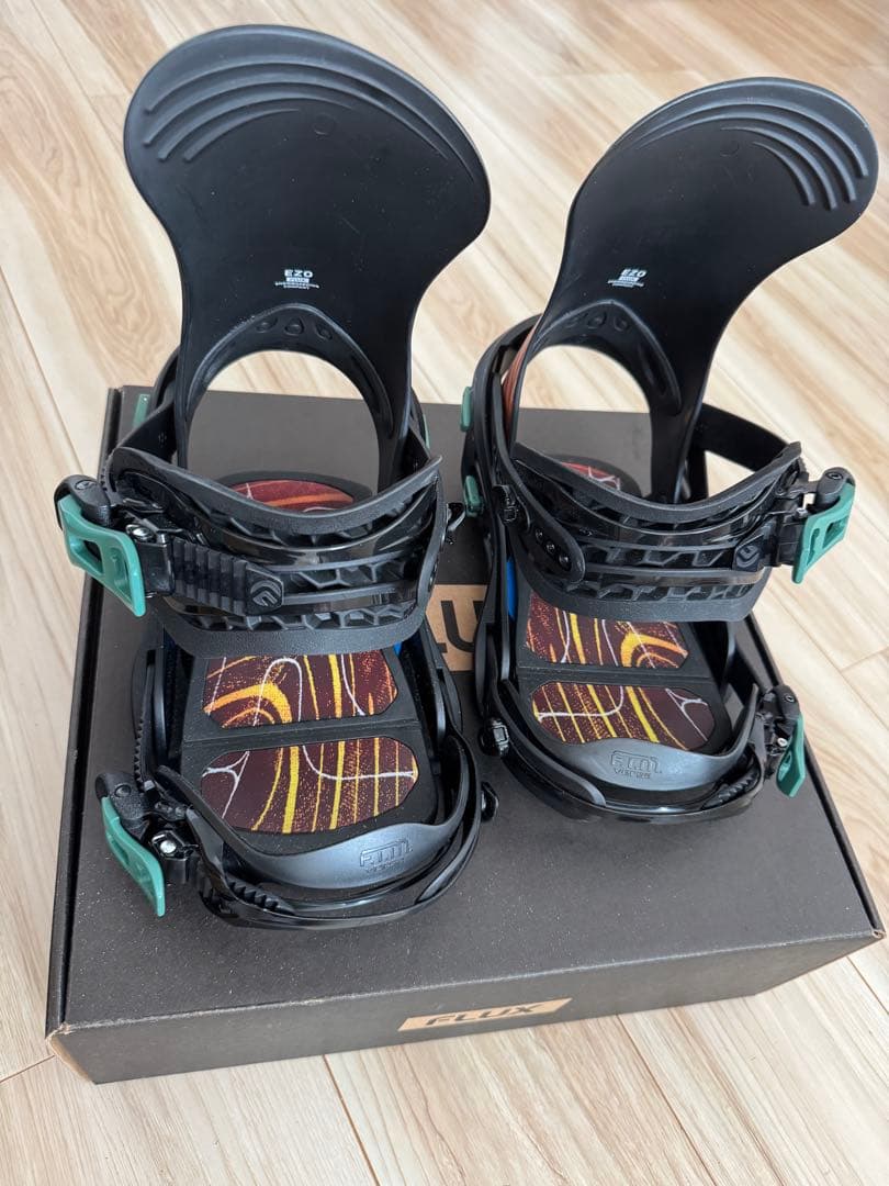 【美品】FLUX EZO スノーボード バインディング Sサイズ