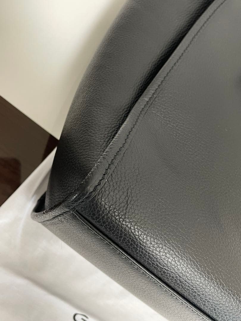 【美品】ジャンニキャリーニ マルチェッラ オール レザートートバッグ ブラック