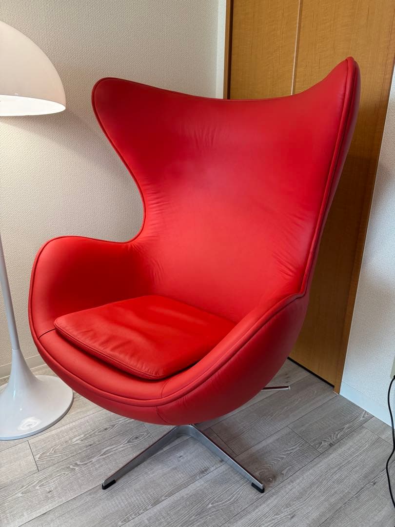 エッグチェア 赤 レザー